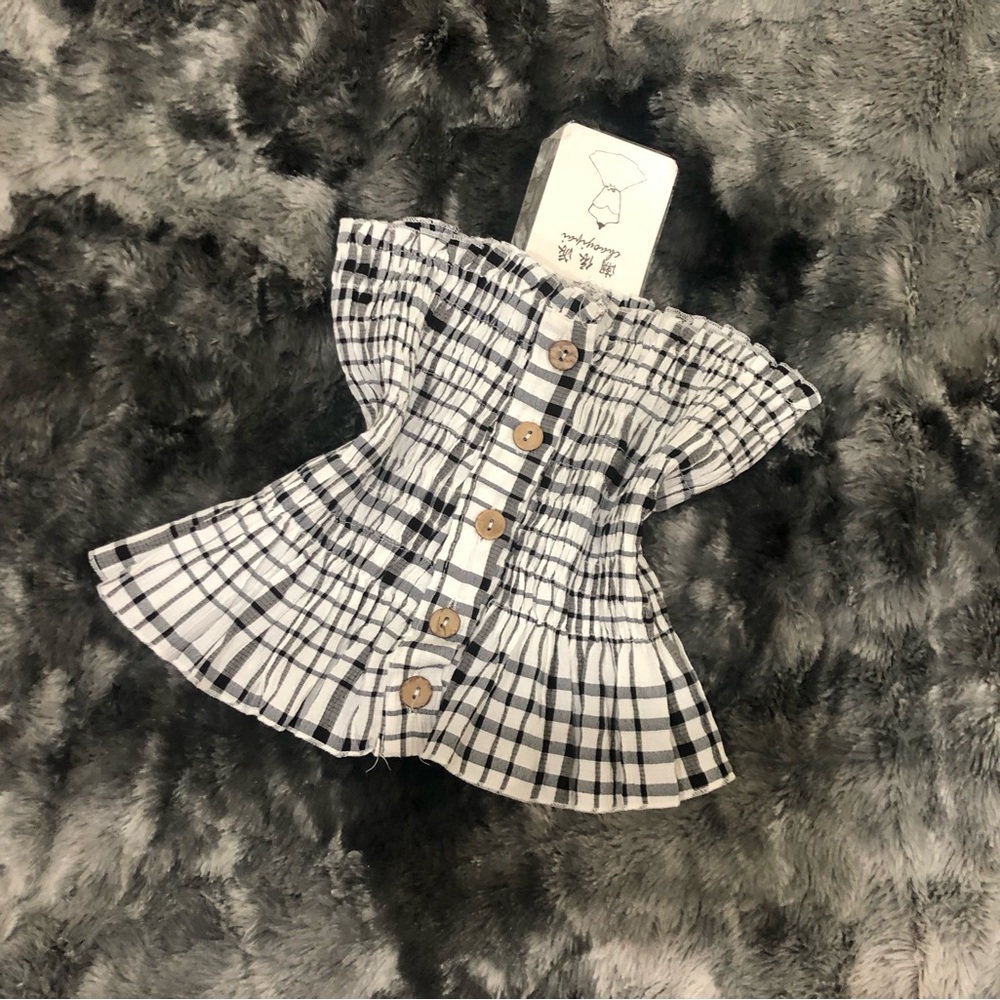 PLAID BLACK AND WHITE CROPPED STRAPLESS BANDEAU RUFFLE TOP